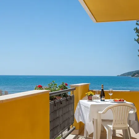 Il Porto Hotel 3*